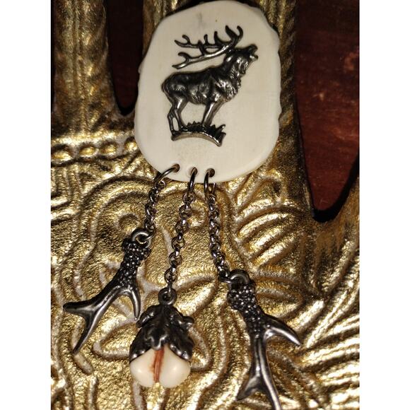 Vintage Jewelry - Vintage Alpine Hunting Brooch – Stag with Roe Deer Teeth and Antler Charms